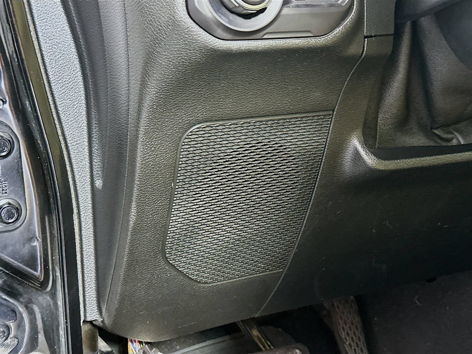 Used 2018 Jeep Wrangler Unlimited Sport S AWD/4WD image 18