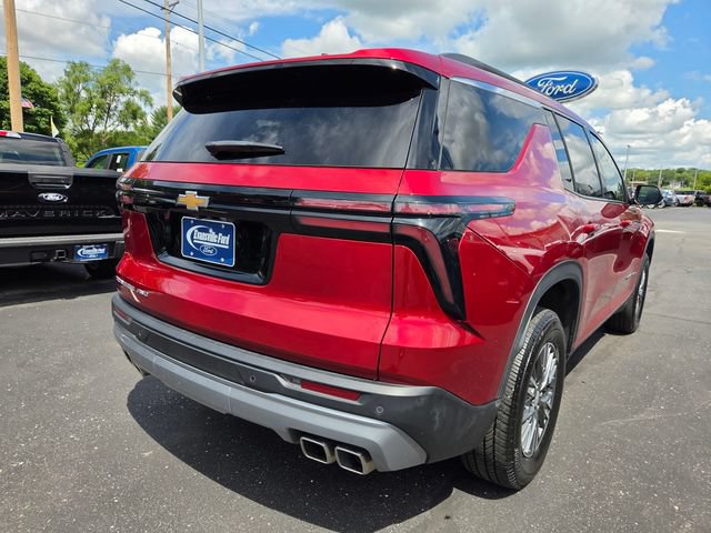 Used 2025 Chevrolet Traverse LT AWD/4WD image 4