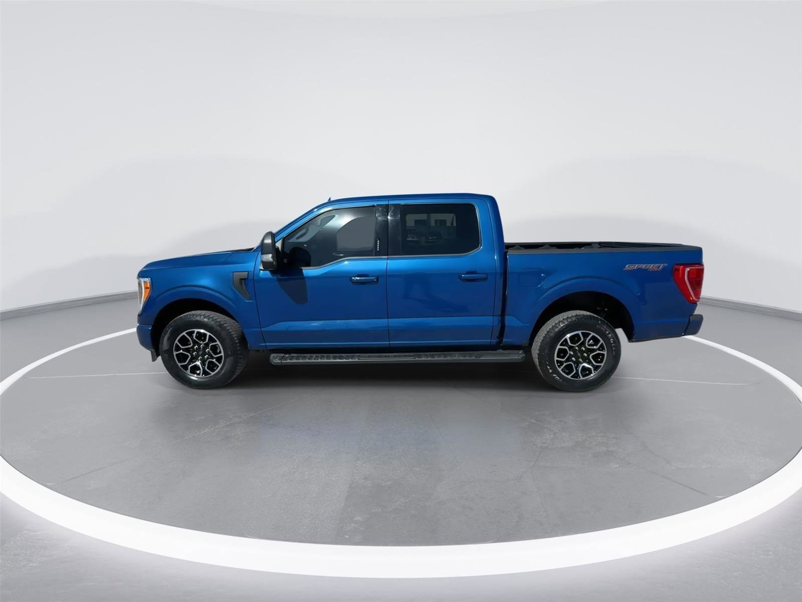 Used 2022 Ford F150 XLT w/ Equipment Group 302A High AWD/4WD image 5