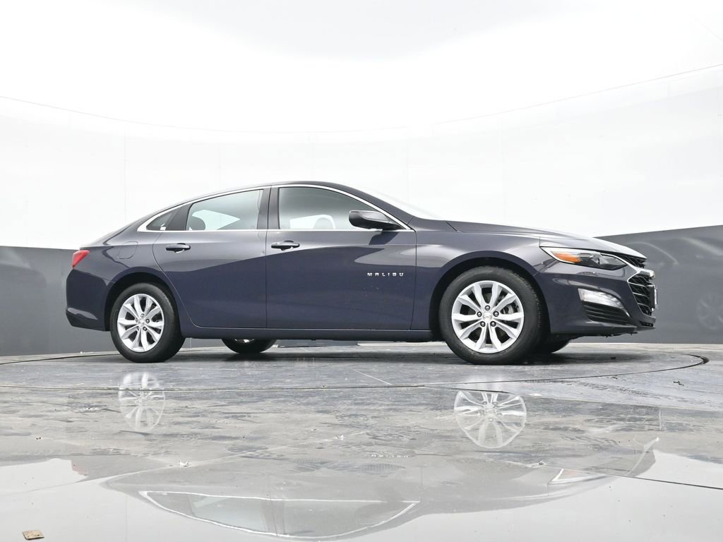 Used 2025 Chevrolet Malibu LT image 36