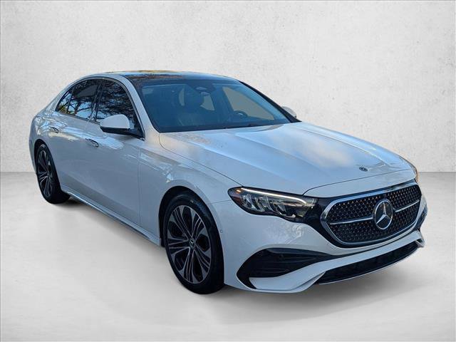 Used 2025 Mercedes-Benz E 350 Sedan image 3
