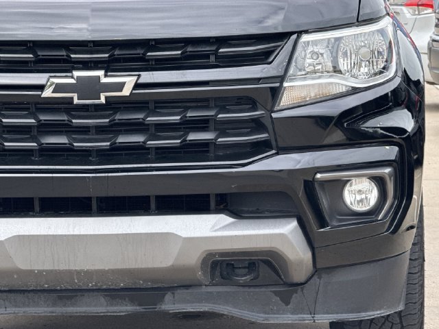 Used 2022 Chevrolet Colorado Z71 AWD/4WD image 12