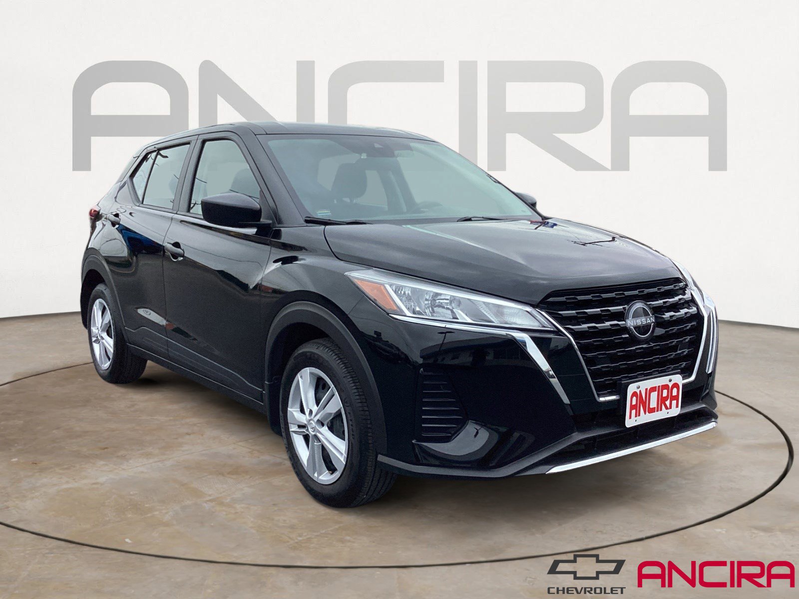 Used 2024 Nissan Kicks S FWD image 1
