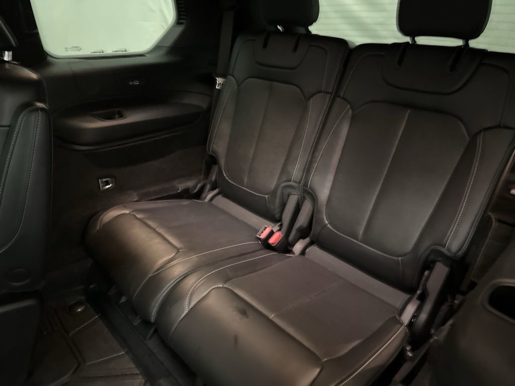 Used 2021 Jeep Grand Cherokee L Overland w/ Luxury Tech Group IV image 26