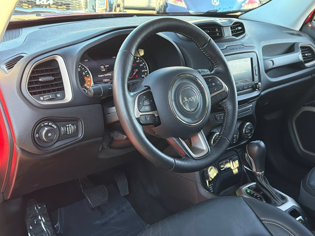 Used 2016 Jeep Renegade Limited AWD/4WD image 16