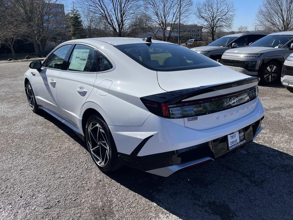 New 2026 Hyundai Sonata SEL FWD image 5