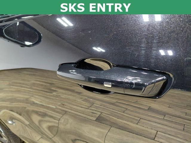 Used 2025 Buick Enclave Sport Touring image 12