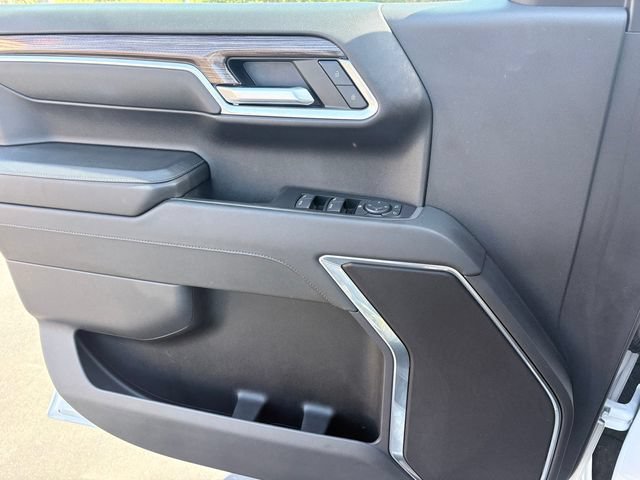 Used 2024 Chevrolet Silverado 1500 LT AWD/4WD image 12