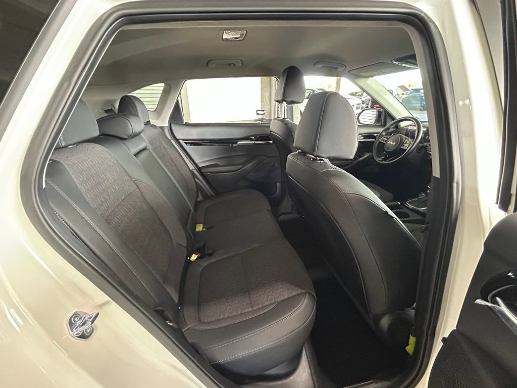 Used 2026 Kia Seltos S FWD image 43