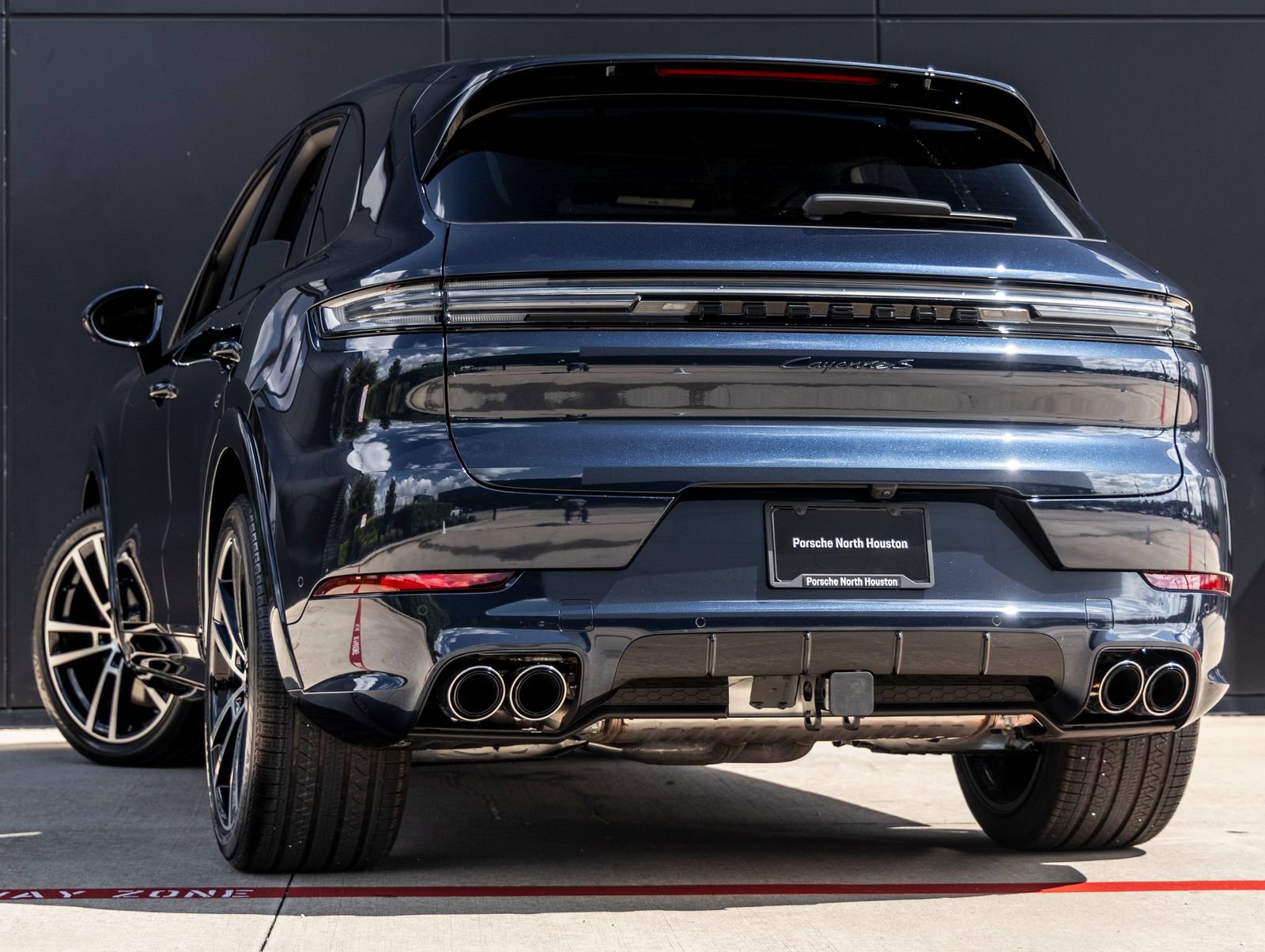 New 2026 Porsche Cayenne S AWD/4WD image 3
