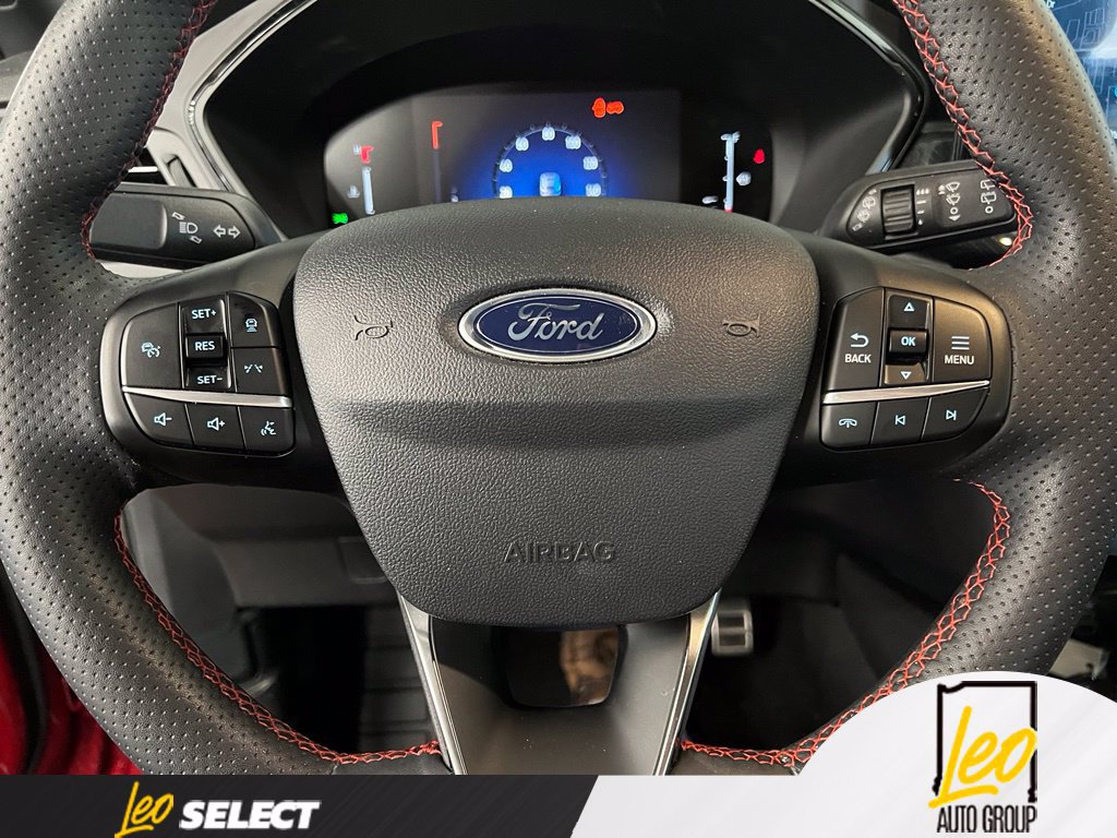 Used 2024 Ford Escape ST-Line w/ Tech Pack #1 AWD/4WD image 16