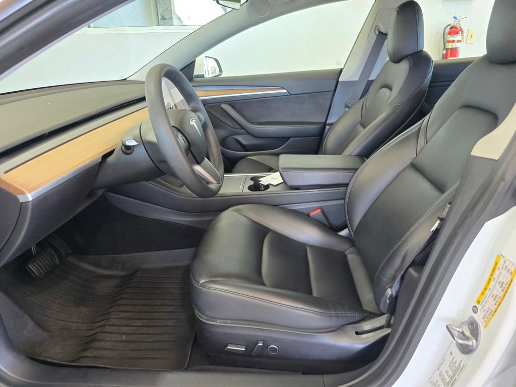 Used 2021 Tesla Model 3 Standard Range Plus RWD image 21