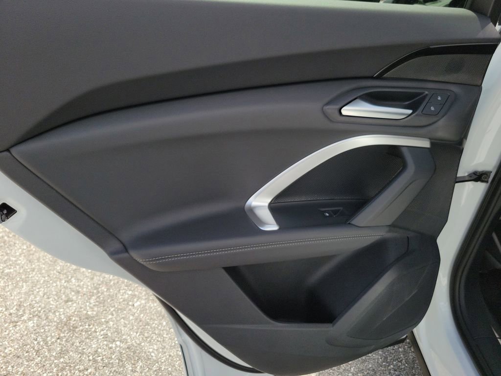 New 2025 Audi Q5 Premium image 28