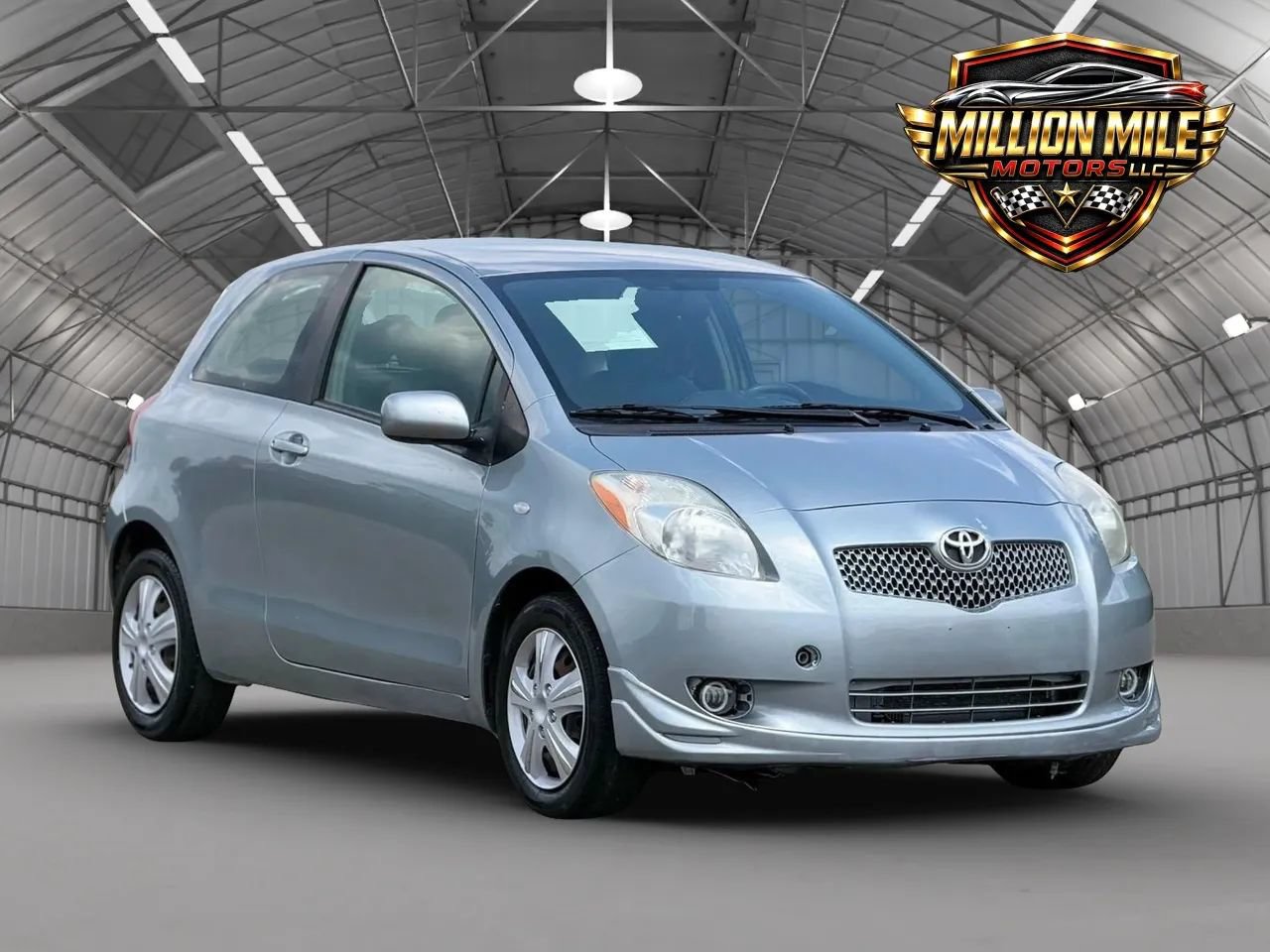 Used 2009 Toyota Yaris 2-Door Hatchback FWD image 1