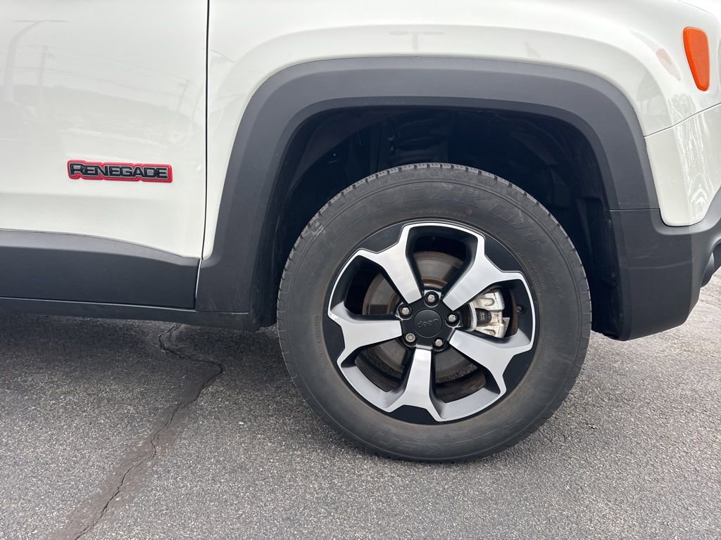 Used 2022 Jeep Renegade Trailhawk image 10