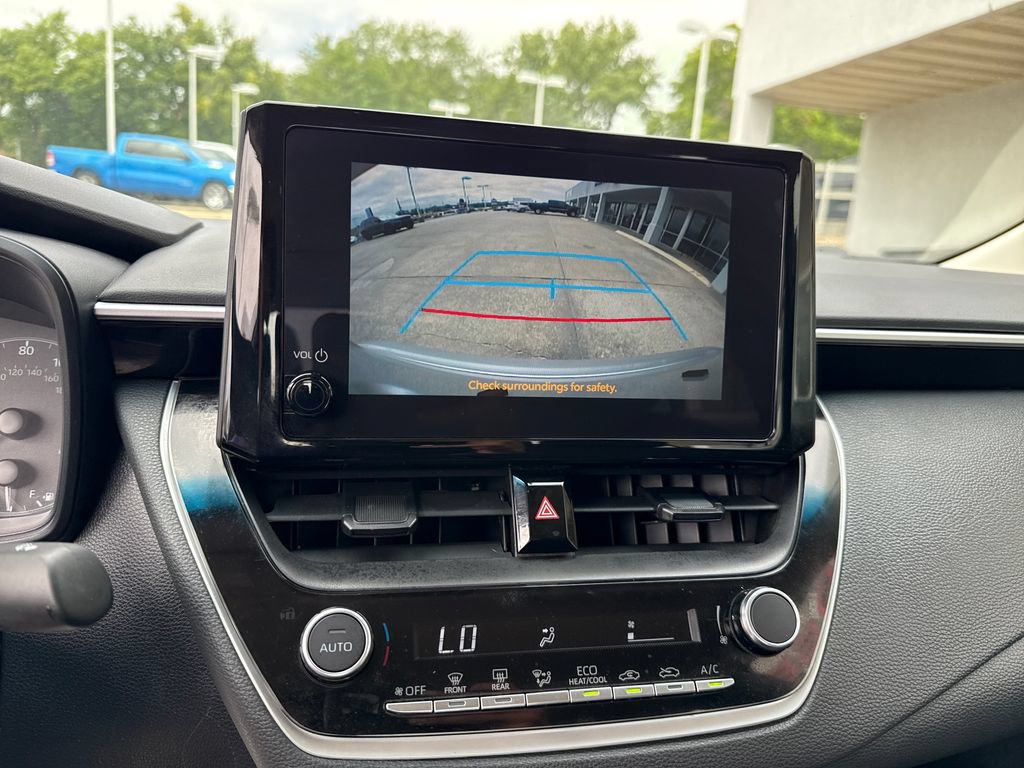 Used 2024 Toyota Corolla LE FWD image 20