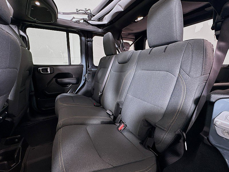 Used 2025 Jeep Wrangler Unlimited Sport AWD/4WD image 21