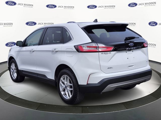 Used 2022 Ford Edge SEL w/ Convenience Package image 3
