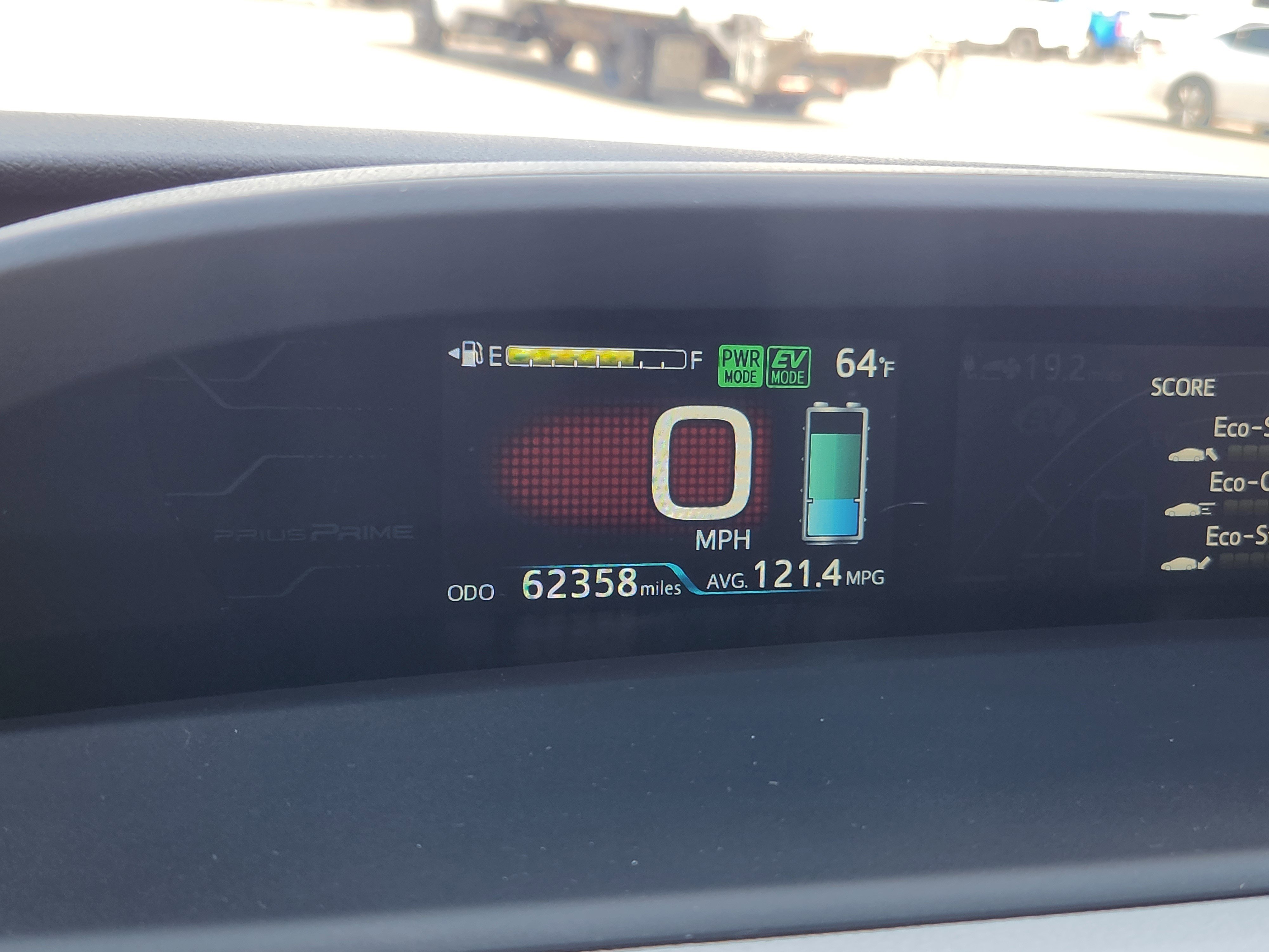 Used 2018 Toyota Prius Prime Premium image 9