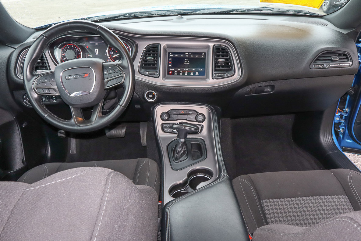 Used 2023 Dodge Challenger SXT image 10