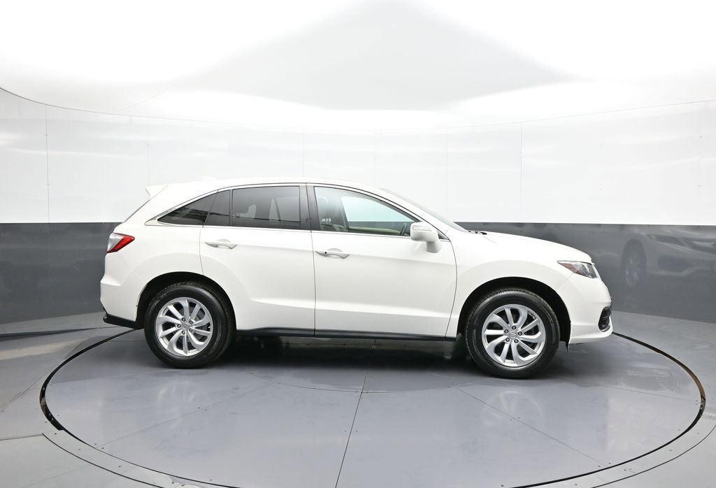 Used 2017 Acura RDX AWD image 5