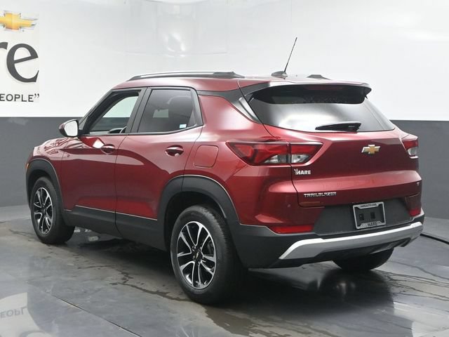 Used 2024 Chevrolet TrailBlazer LT FWD image 37