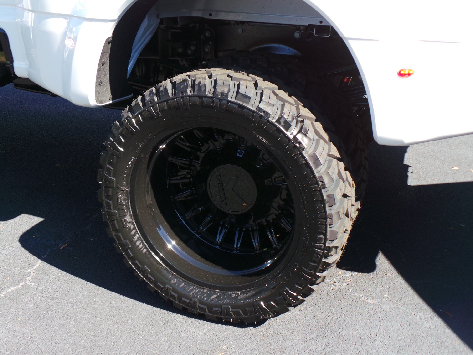 Used 2027 Ford F450 King Ranch w/ Chrome Package AWD/4WD image 23