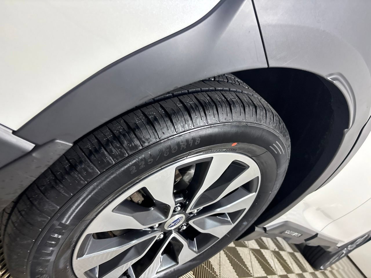 Used 2024 Subaru Outback Limited AWD/4WD image 37