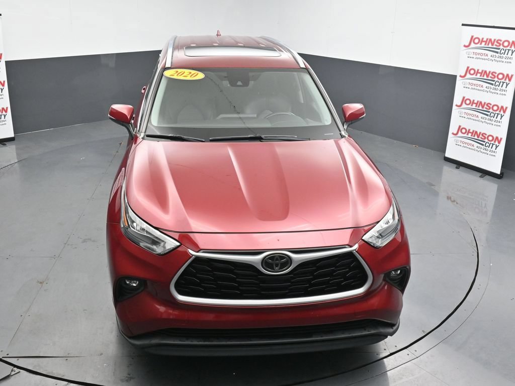 Used 2020 Toyota Highlander XLE FWD image 25
