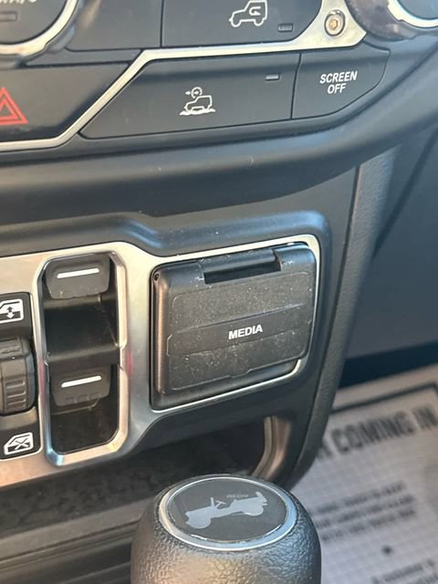 Used 2022 Jeep Wrangler Unlimited Sport S image 27