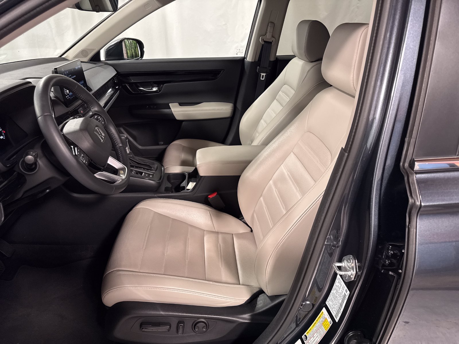 Certified 2024 Honda CR-V EX-L image 3