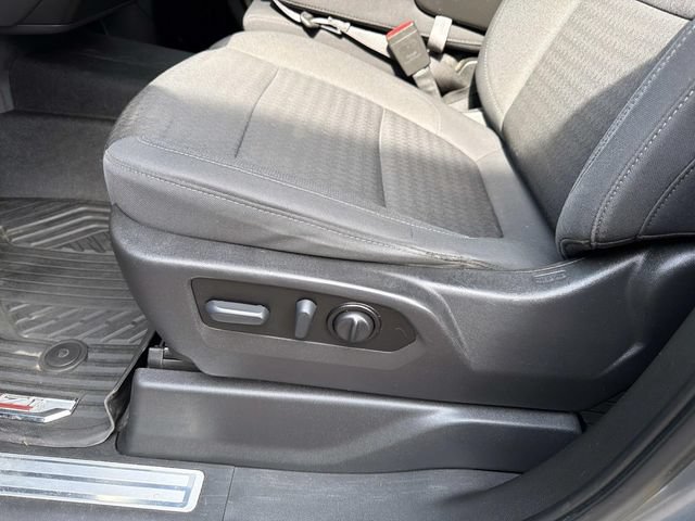 Used 2022 Chevrolet Silverado 1500 LT AWD/4WD image 21