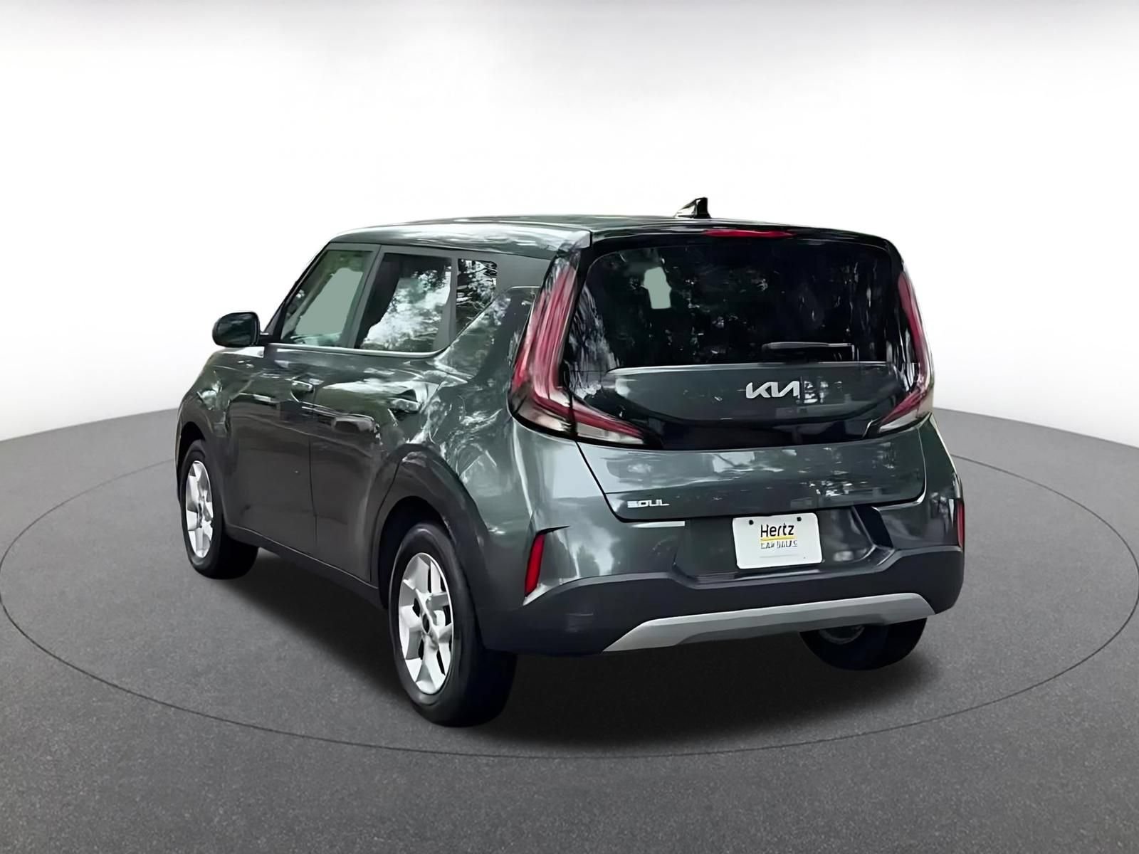 Used 2025 Kia Soul LX w/ LX Technology Package FWD image 12