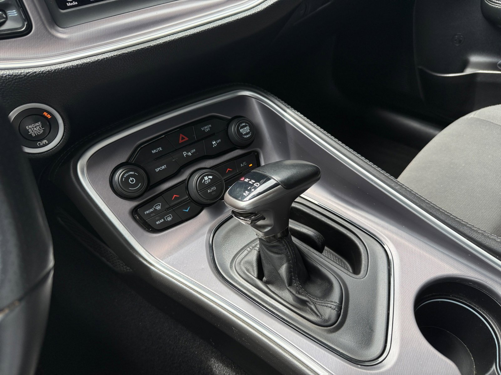 Used 2019 Dodge Challenger R/T image 14