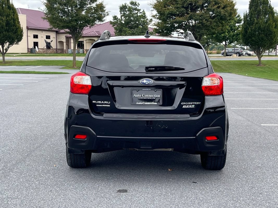 Used 2017 Subaru Crosstrek 2.0i Limited AWD/4WD image 5
