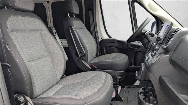 Used 2024 RAM ProMaster 2500 w/ Quick Order Package 22H SLT+ image 25