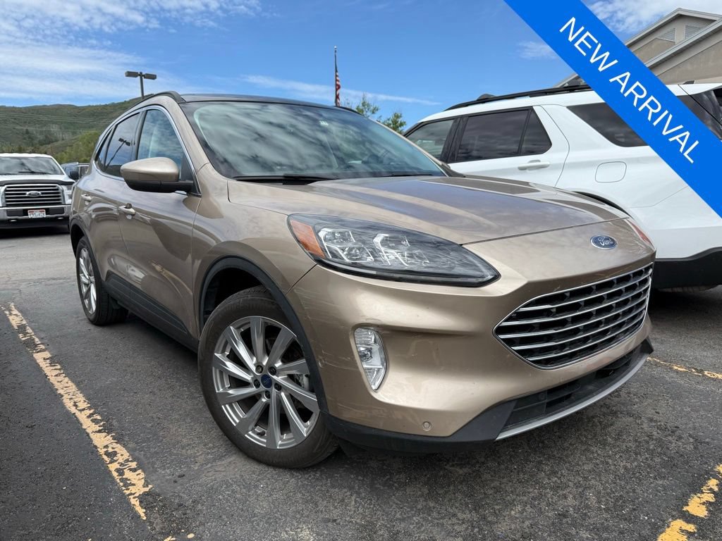 Used 2021 Ford Escape Titanium w/ Titanium Elite Package AWD/4WD image 1