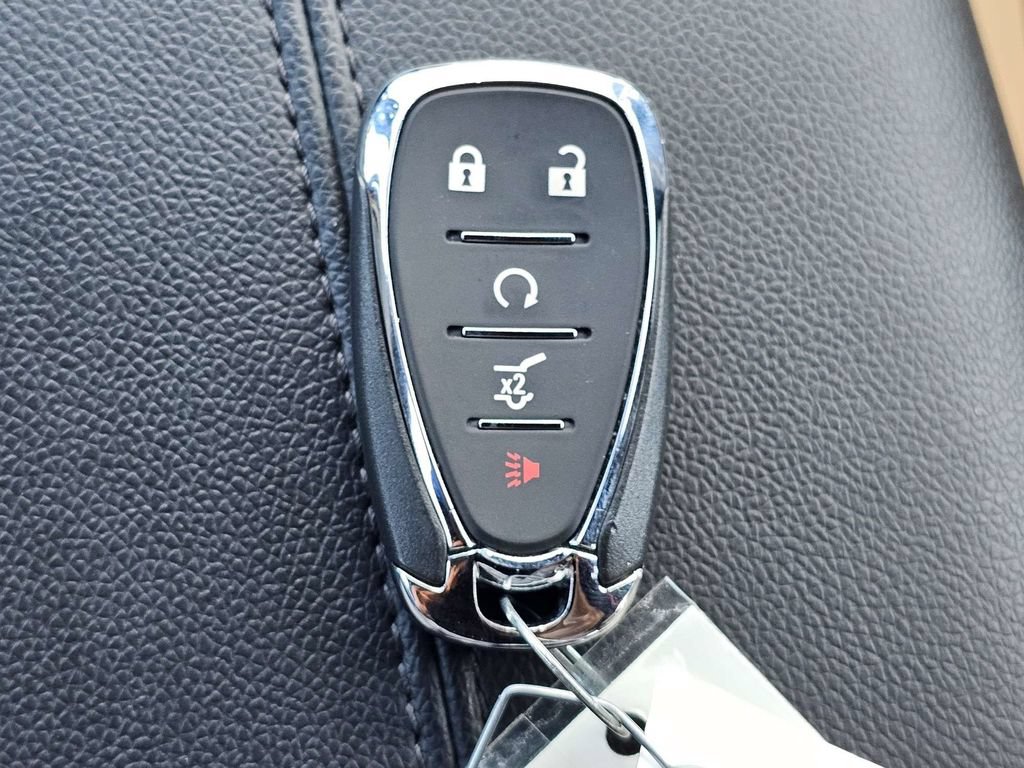 Used 2024 Chevrolet Equinox Premier FWD image 32