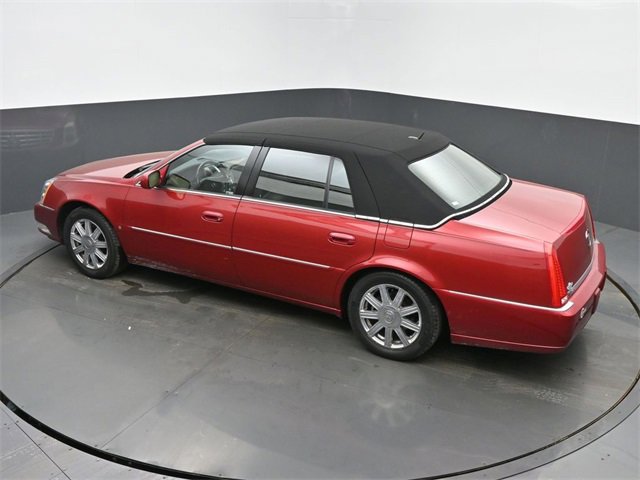Used 2007 Cadillac DTS Luxury II image 37