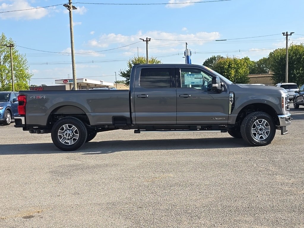 New 2026 Ford F350 Lariat image 8