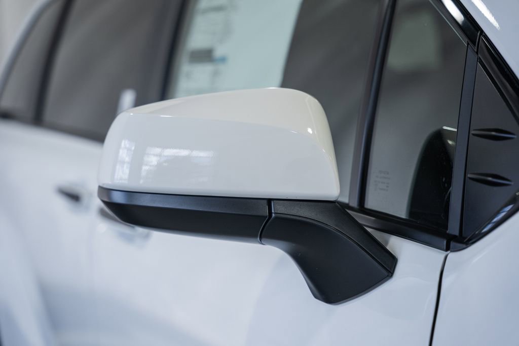 New 2026 Toyota Sienna XLE Woodland Edition image 15