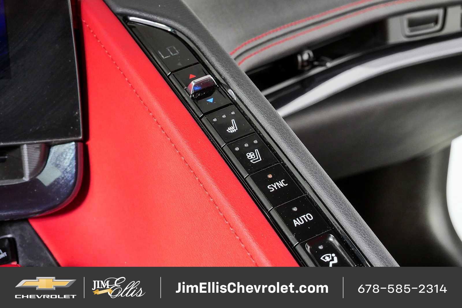Certified 2024 Chevrolet Corvette Stingray Preferred Cpe w/ Stealth Interior Trim Package RWD image 15