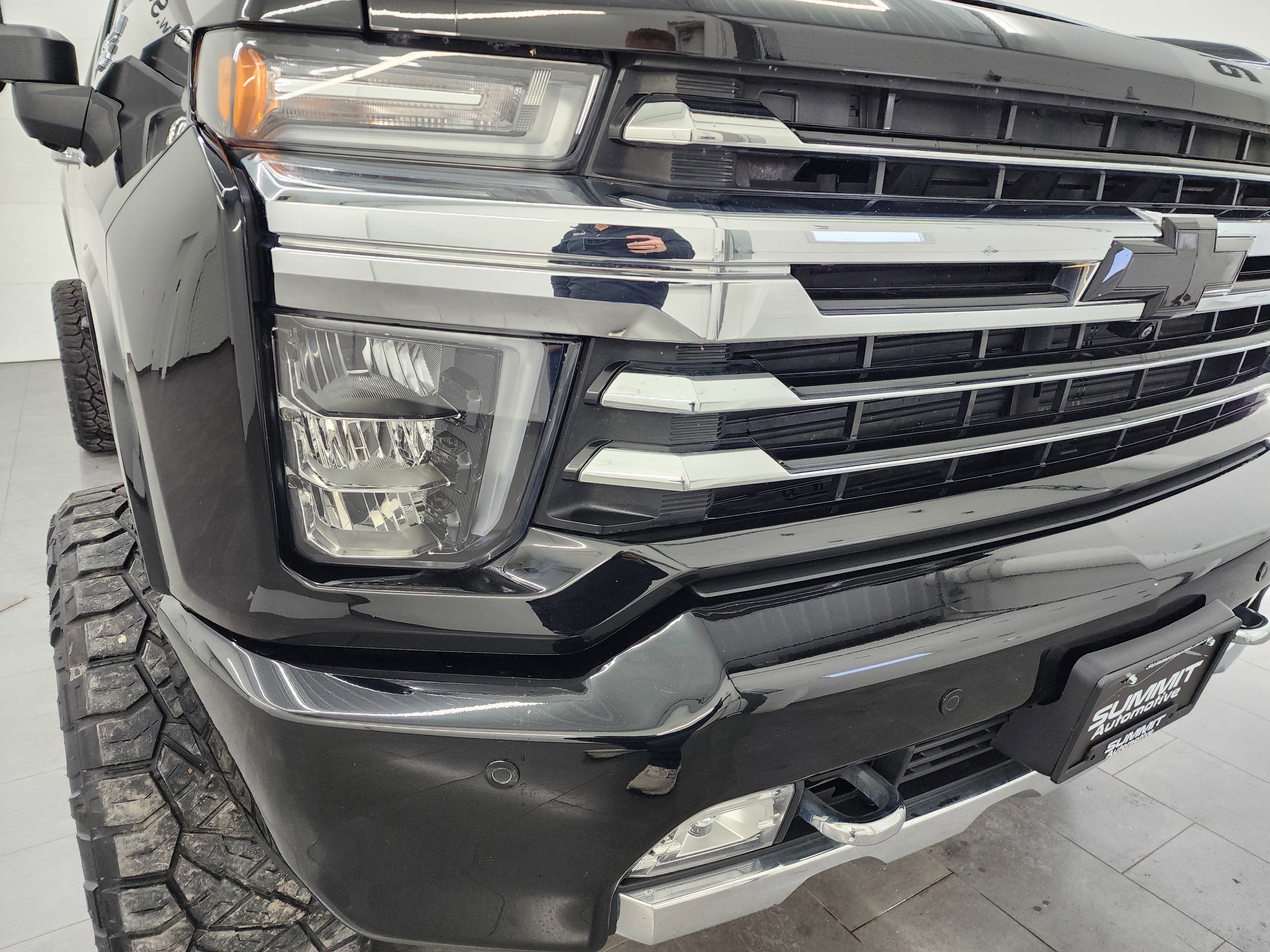Used 2022 Chevrolet Silverado 3500 High Country image 25