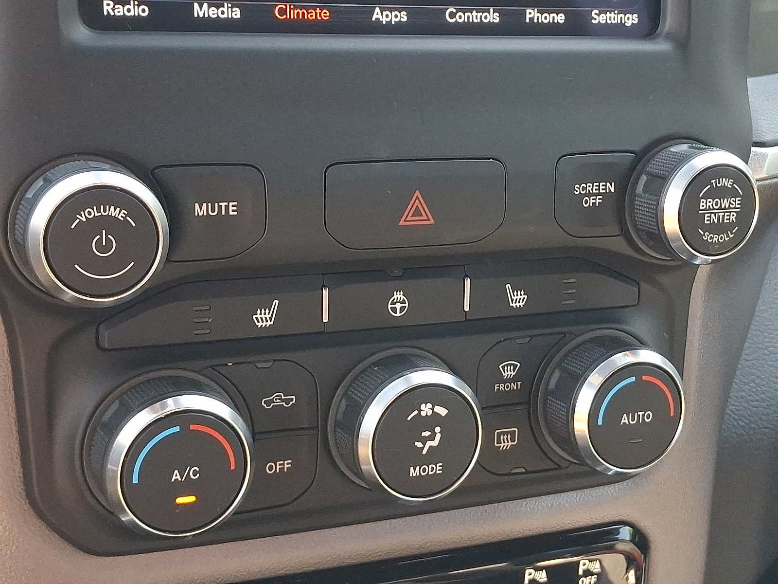 Used 2019 RAM 1500 Big Horn AWD/4WD image 15