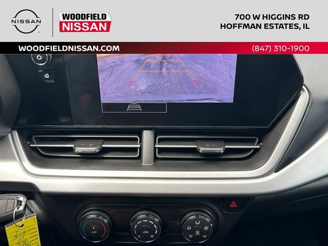 Used 2024 Chevrolet Trax LS FWD image 34