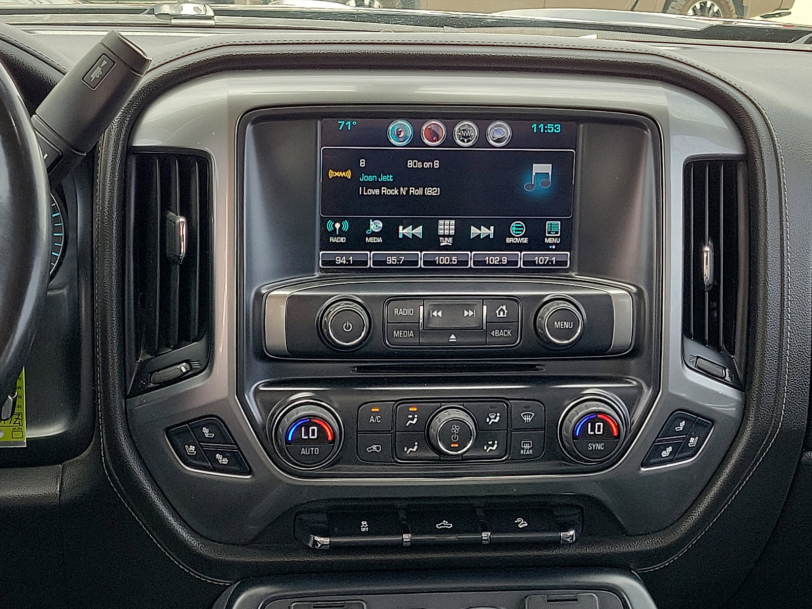 Used 2016 Chevrolet Silverado 1500 LTZ Z71 w/ LPO, Off-Road Sport Package AWD/4WD image 10