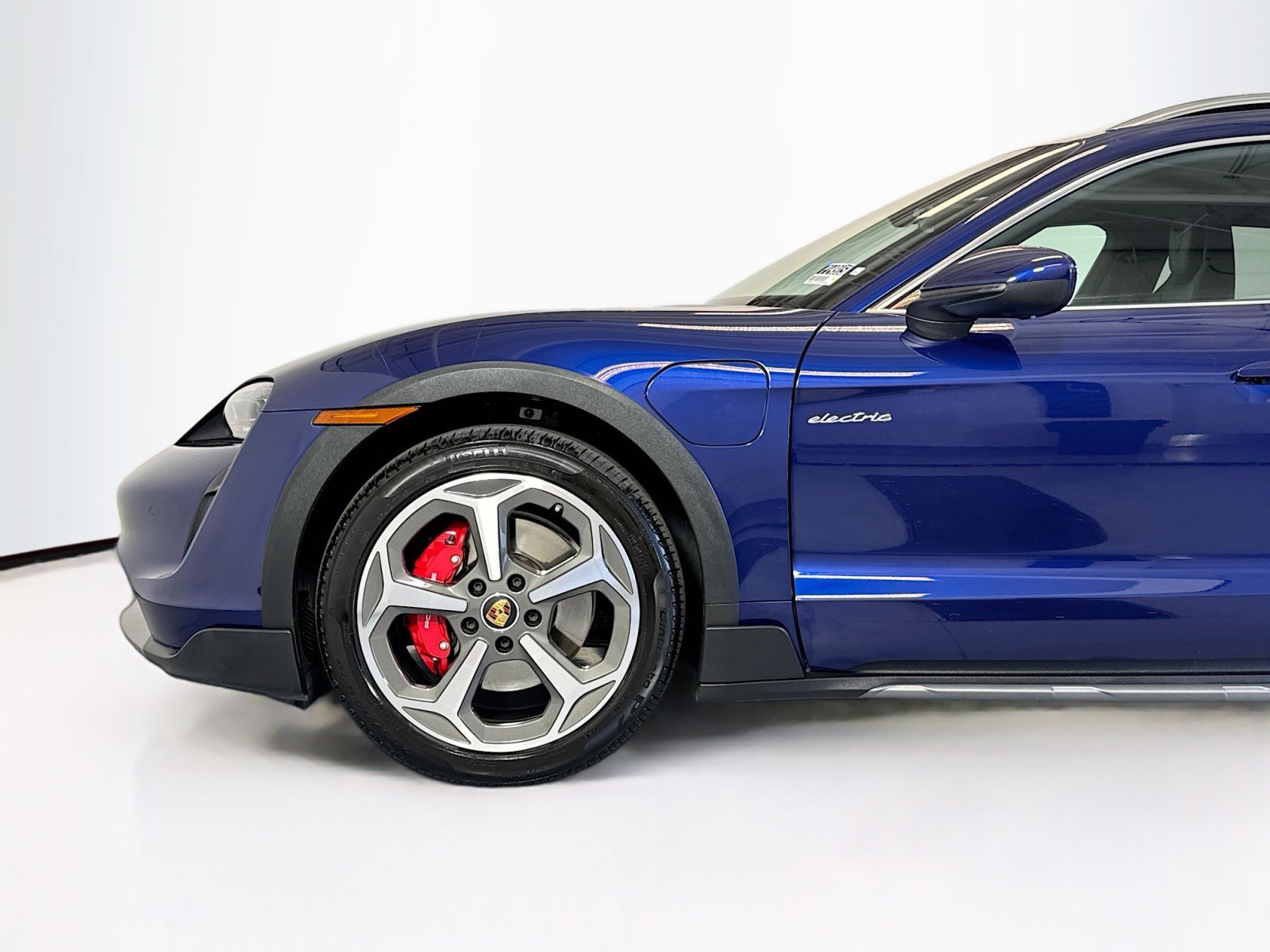 Certified 2023 Porsche Taycan 4S image 27