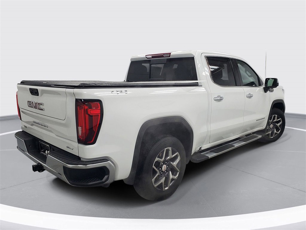Used 2023 GMC Sierra 1500 SLT w/ SLT Convenience Package image 3