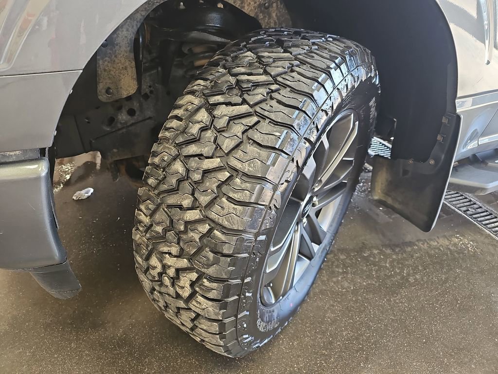 Used 2022 Ford F150 XLT w/ Equipment Group 302A High image 33