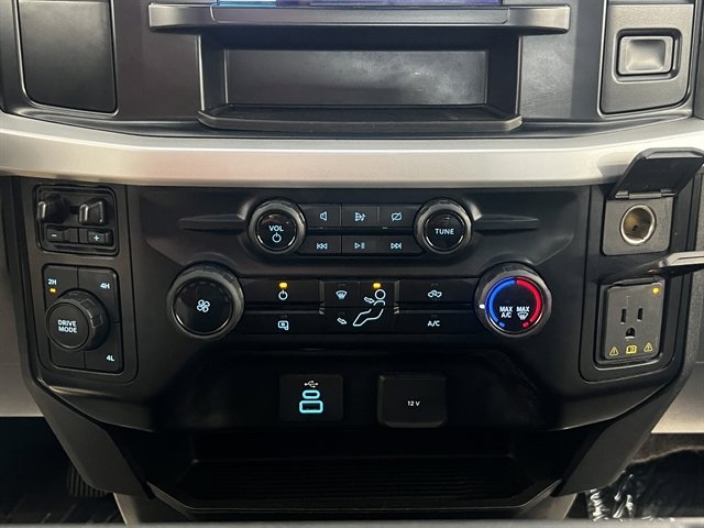 Used 2024 Ford F250 XLT image 45